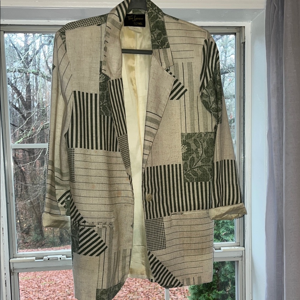 Patchwork Blazer With Green Accents - image 1